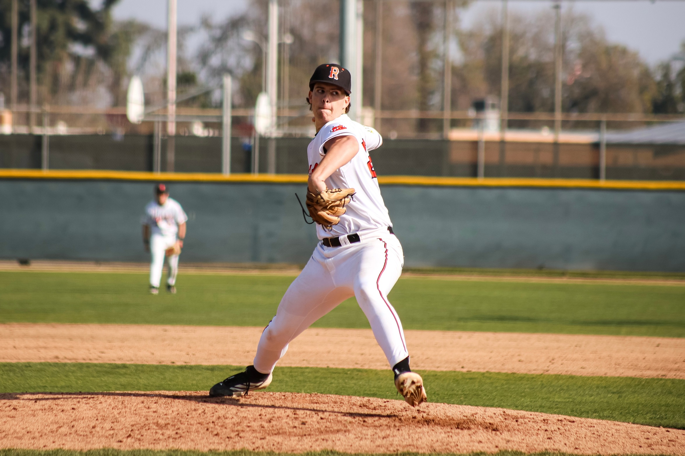 Reedley Baseball Splits 4 vs. Oxnard, Santa Ana, Sierra, and Cuesta