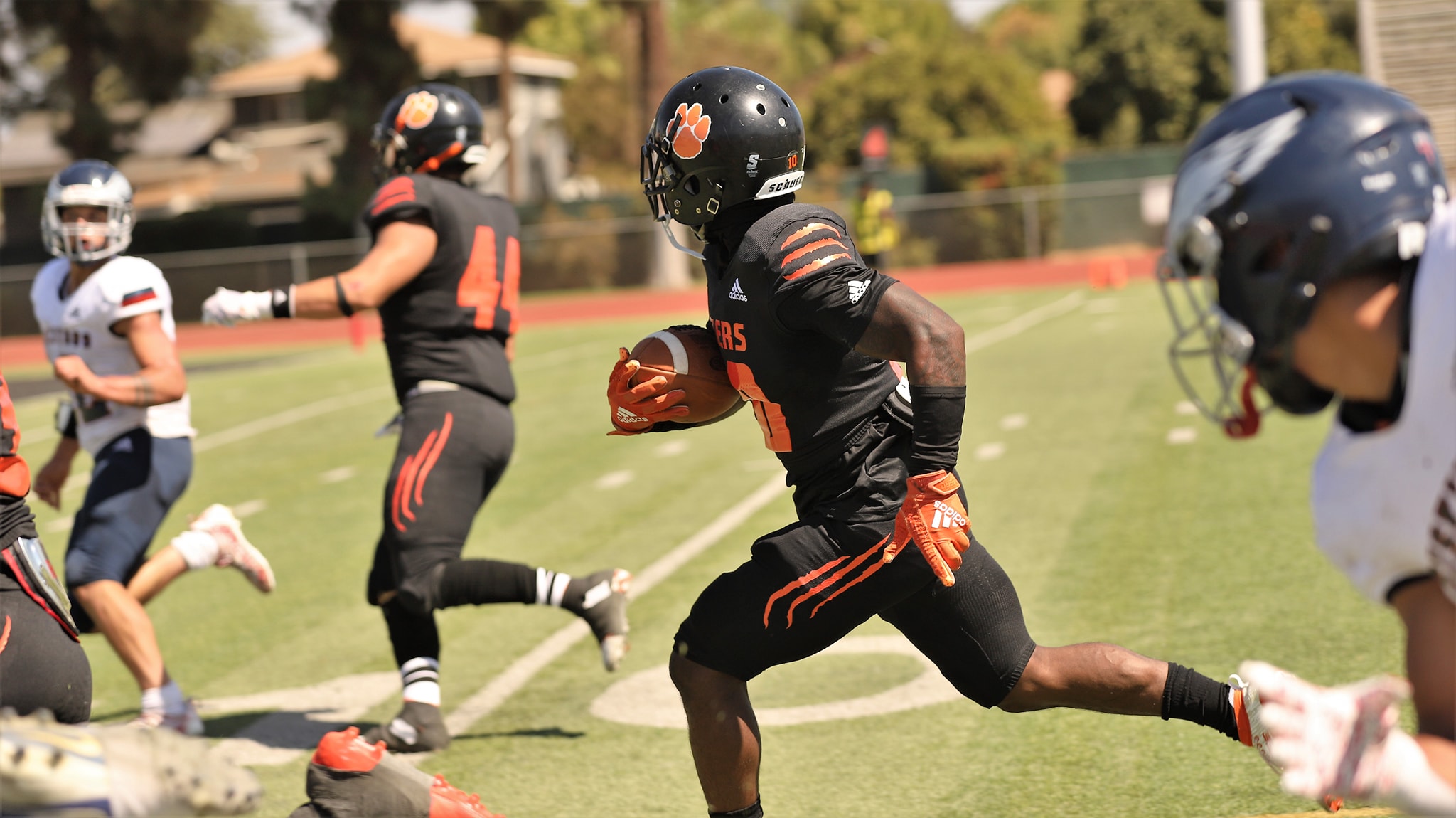 Reedley Football Wins Home Opener